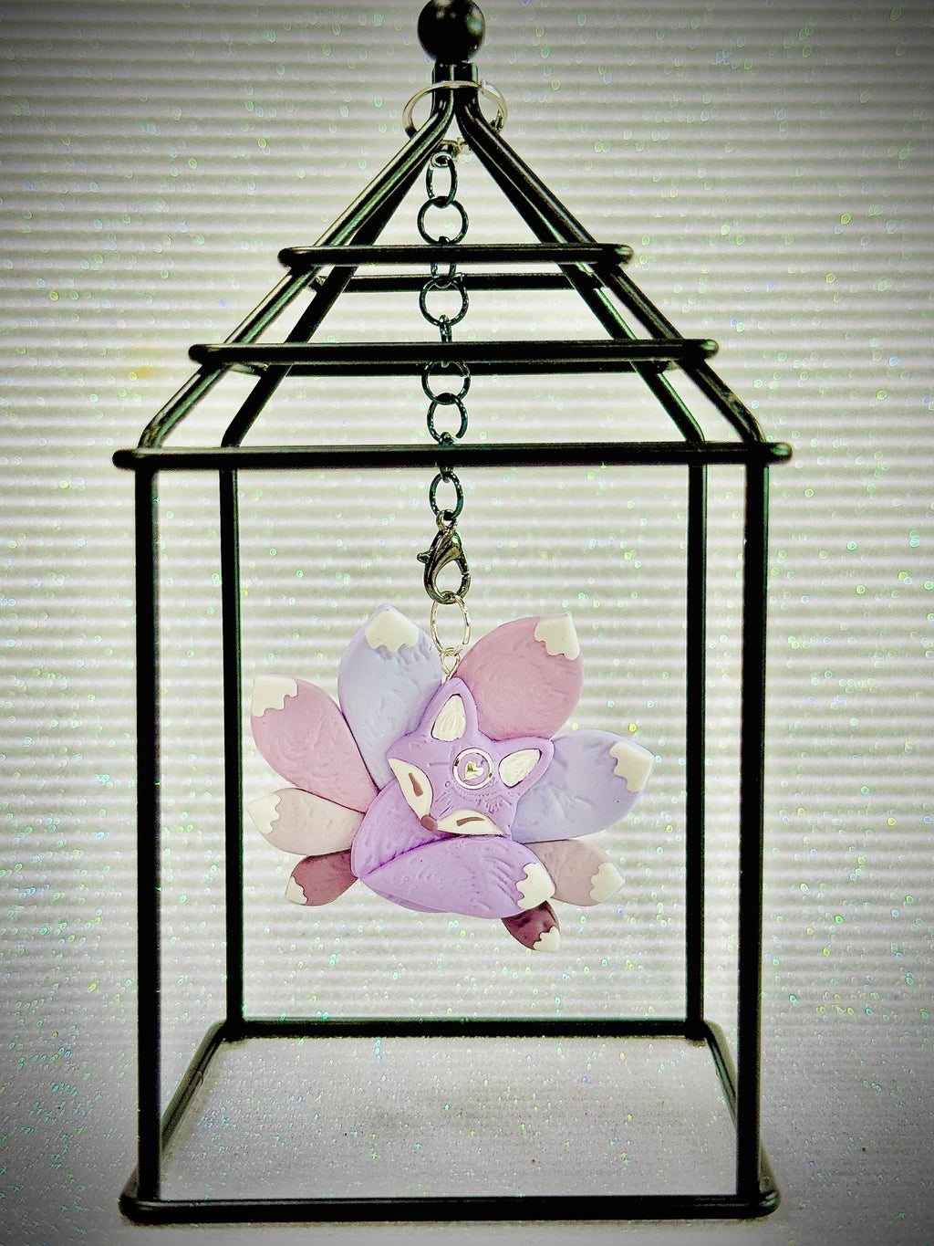 A048. Glamour Fox necklace (pastel lilac)