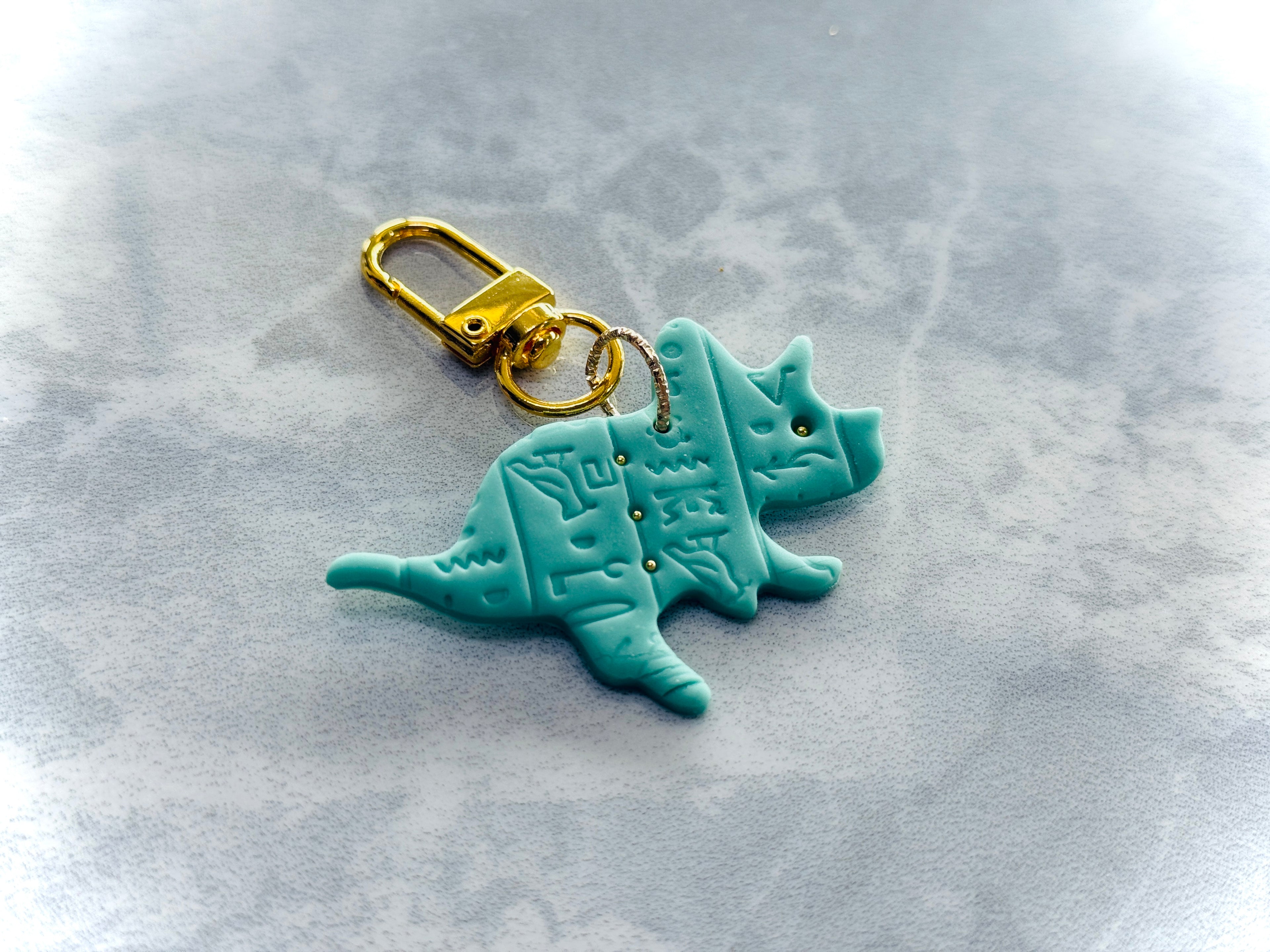 A079. Dinosaur Key Charm (3)