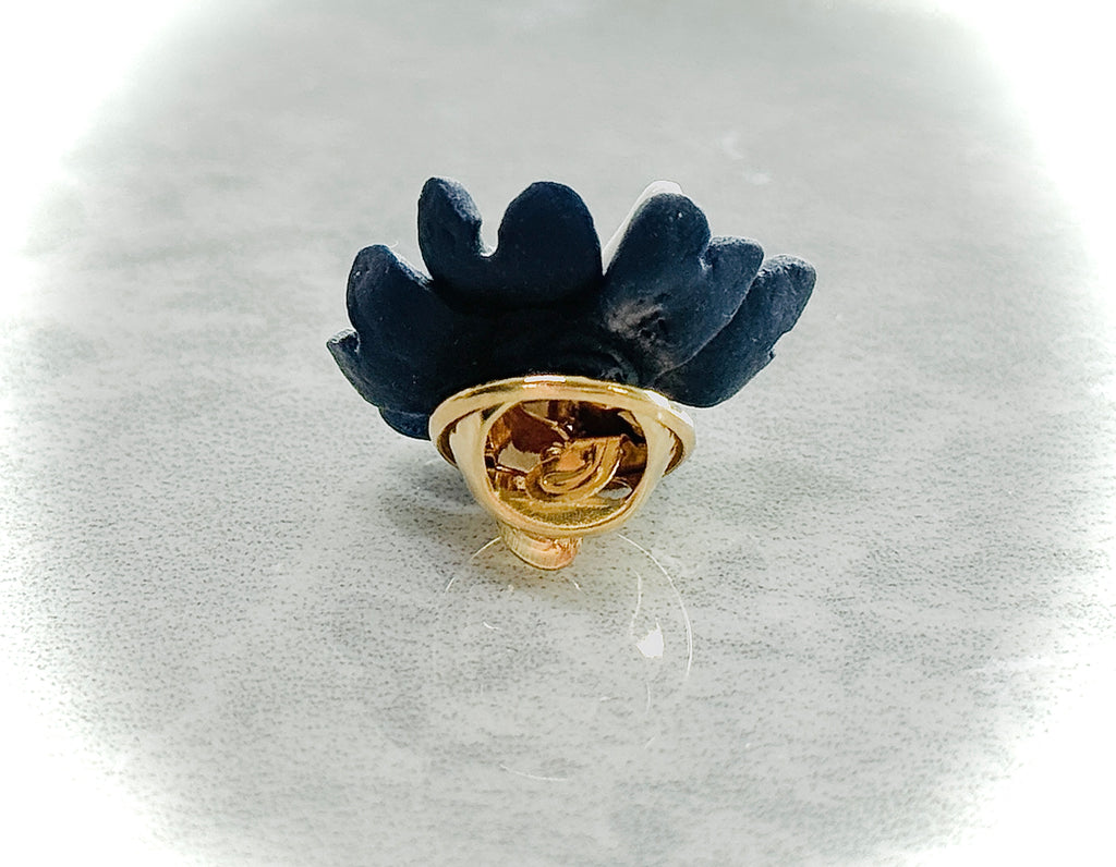A063. Floral pin (3)