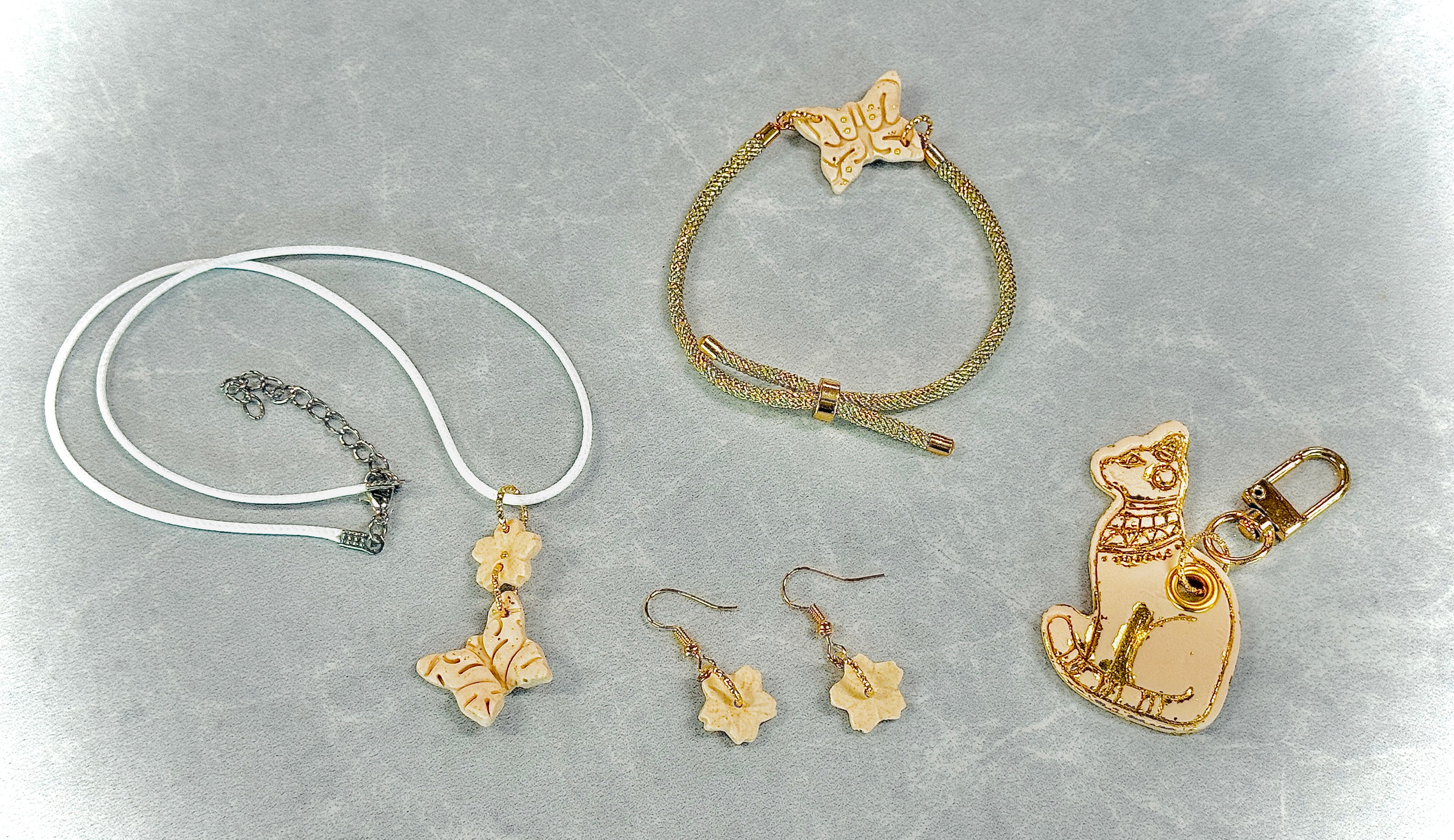 A071. Egyptian theme jewellery workshop