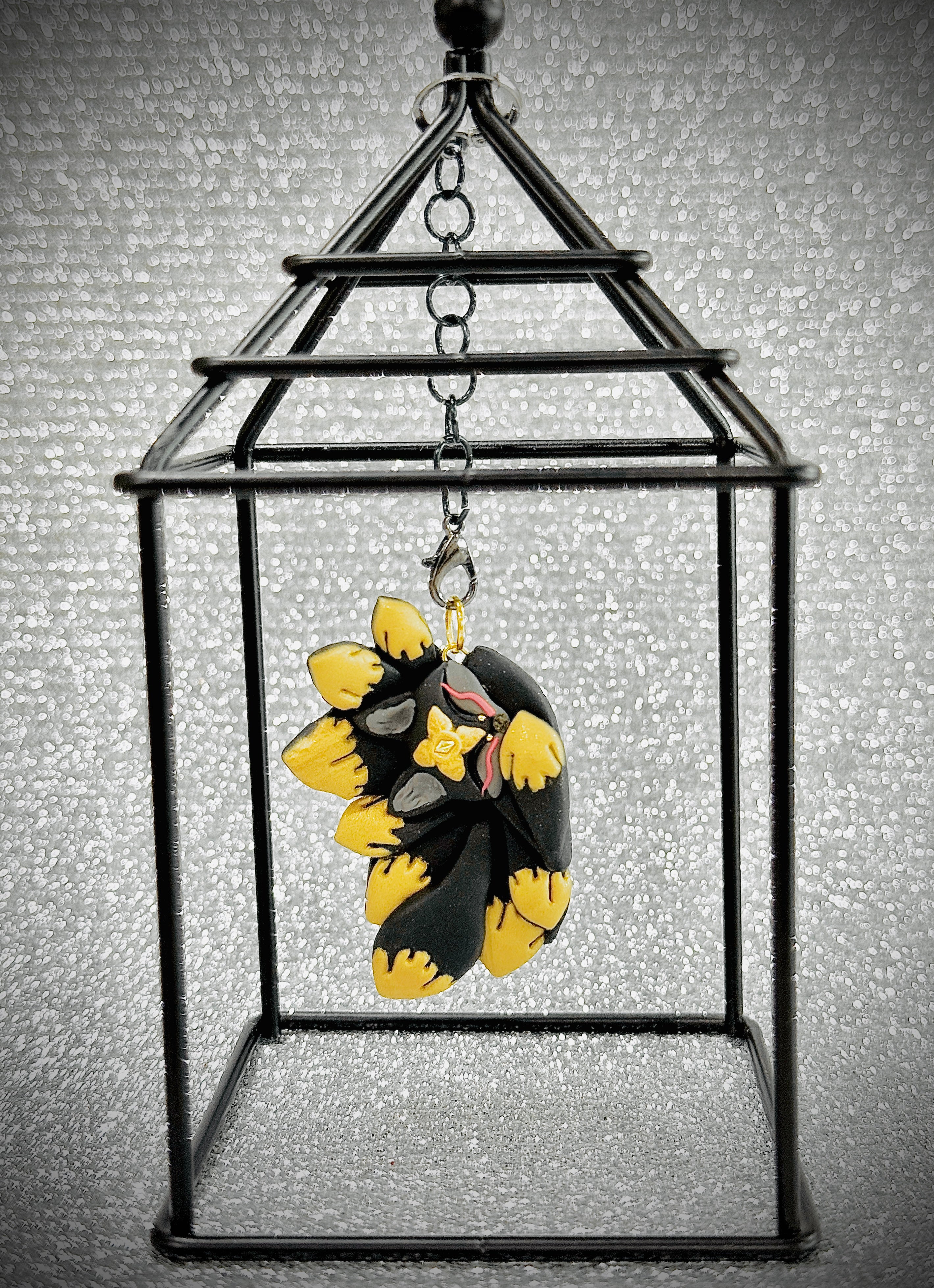 A047. Glamour Fox necklace (mighty black)