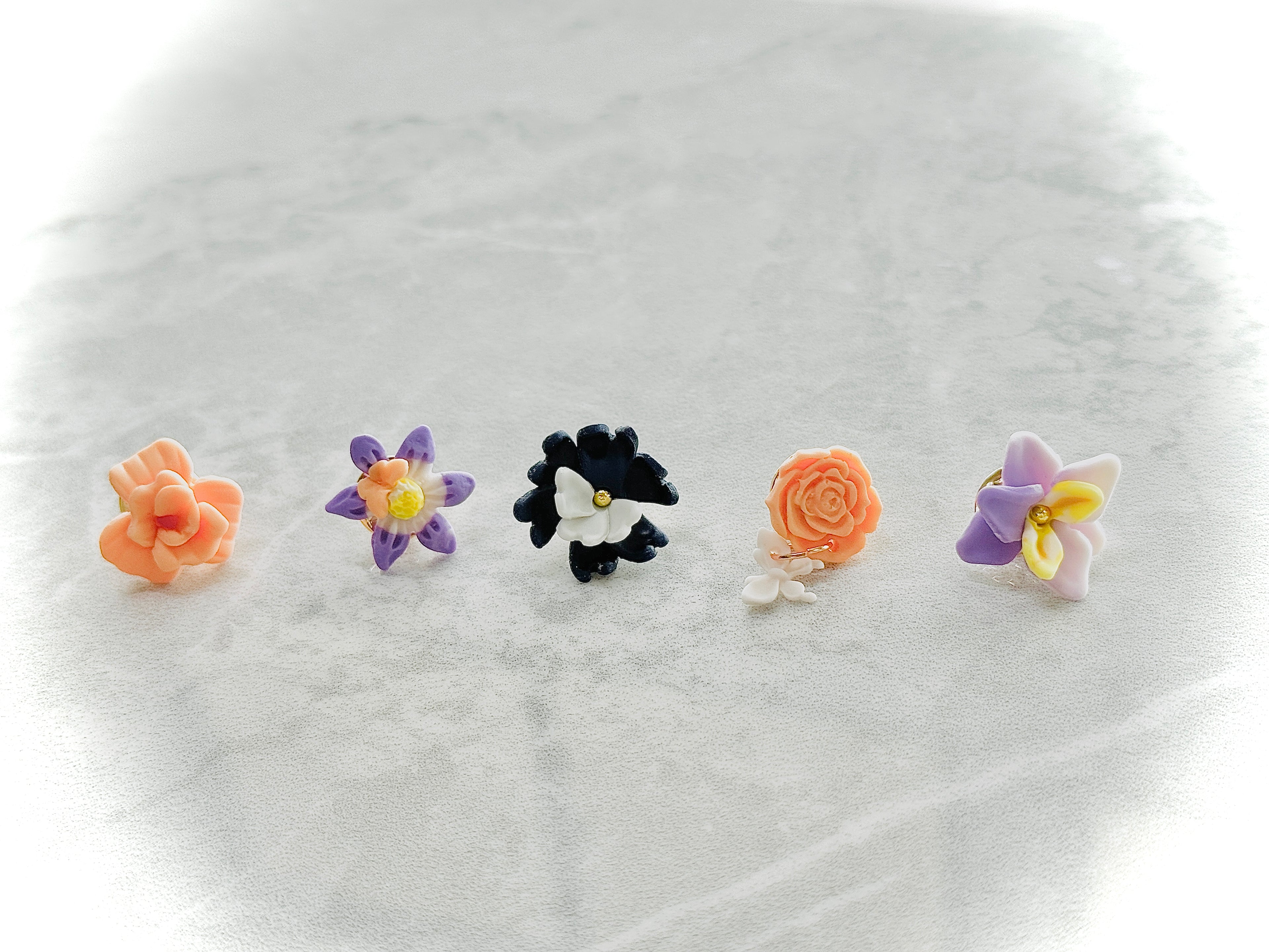 A060. Floral Bloom Pins Collection