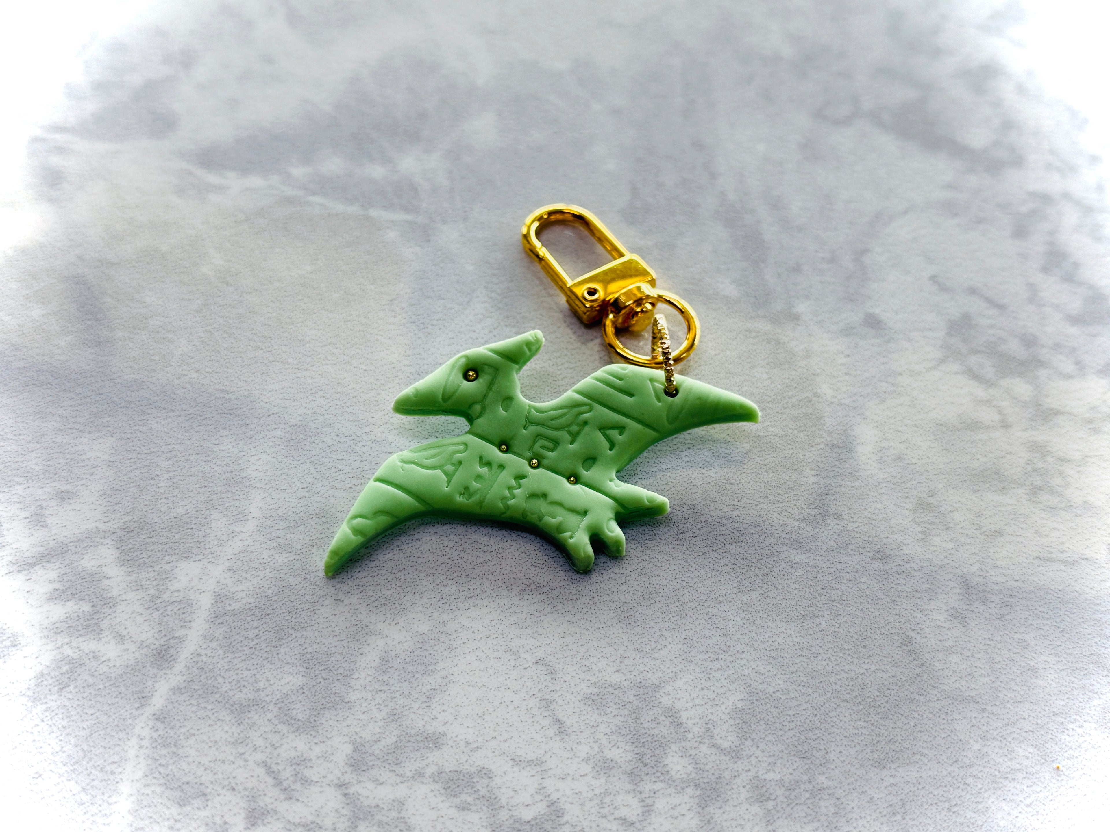 A080. Dinosaur Key Charm (4)