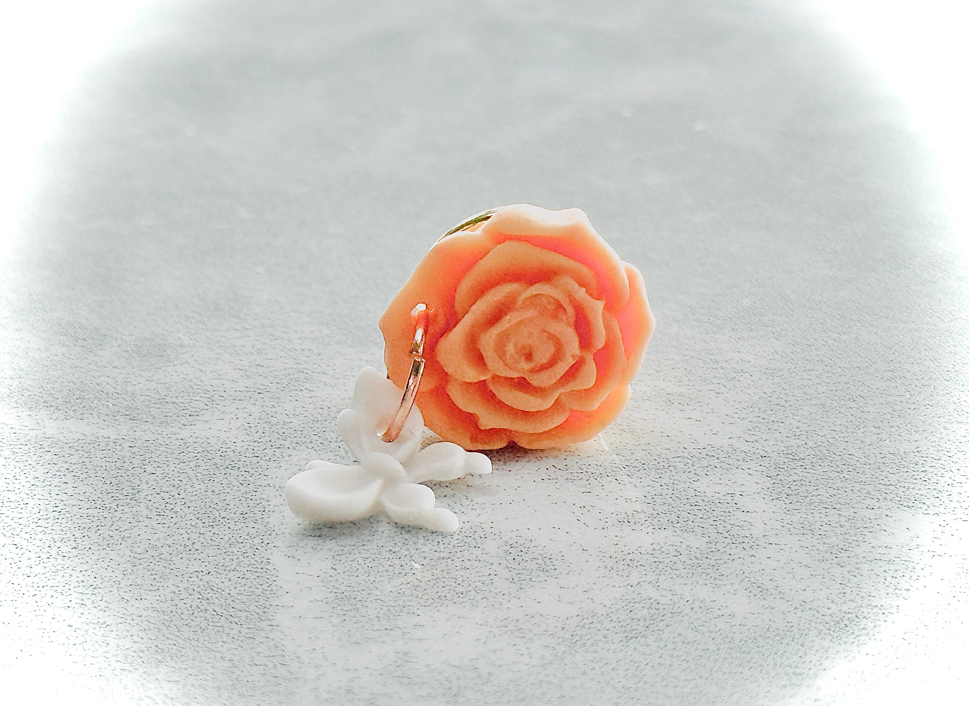 A062. Floral pin (2)