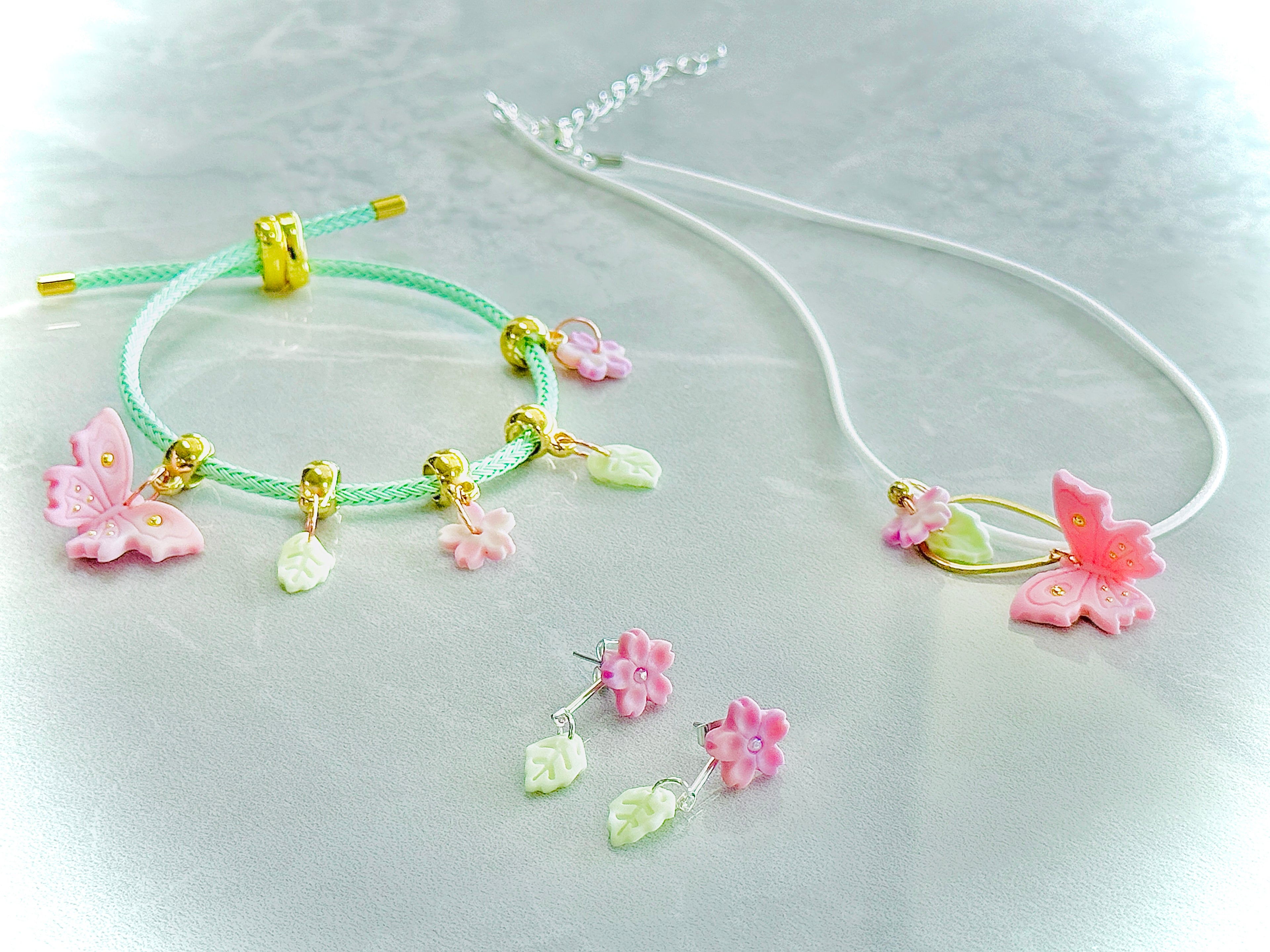 A027. Enchanted Flutter Collection