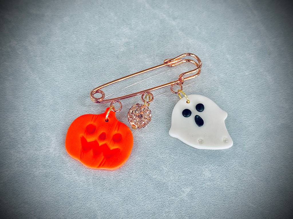 A053. Halloween BoOo Pin