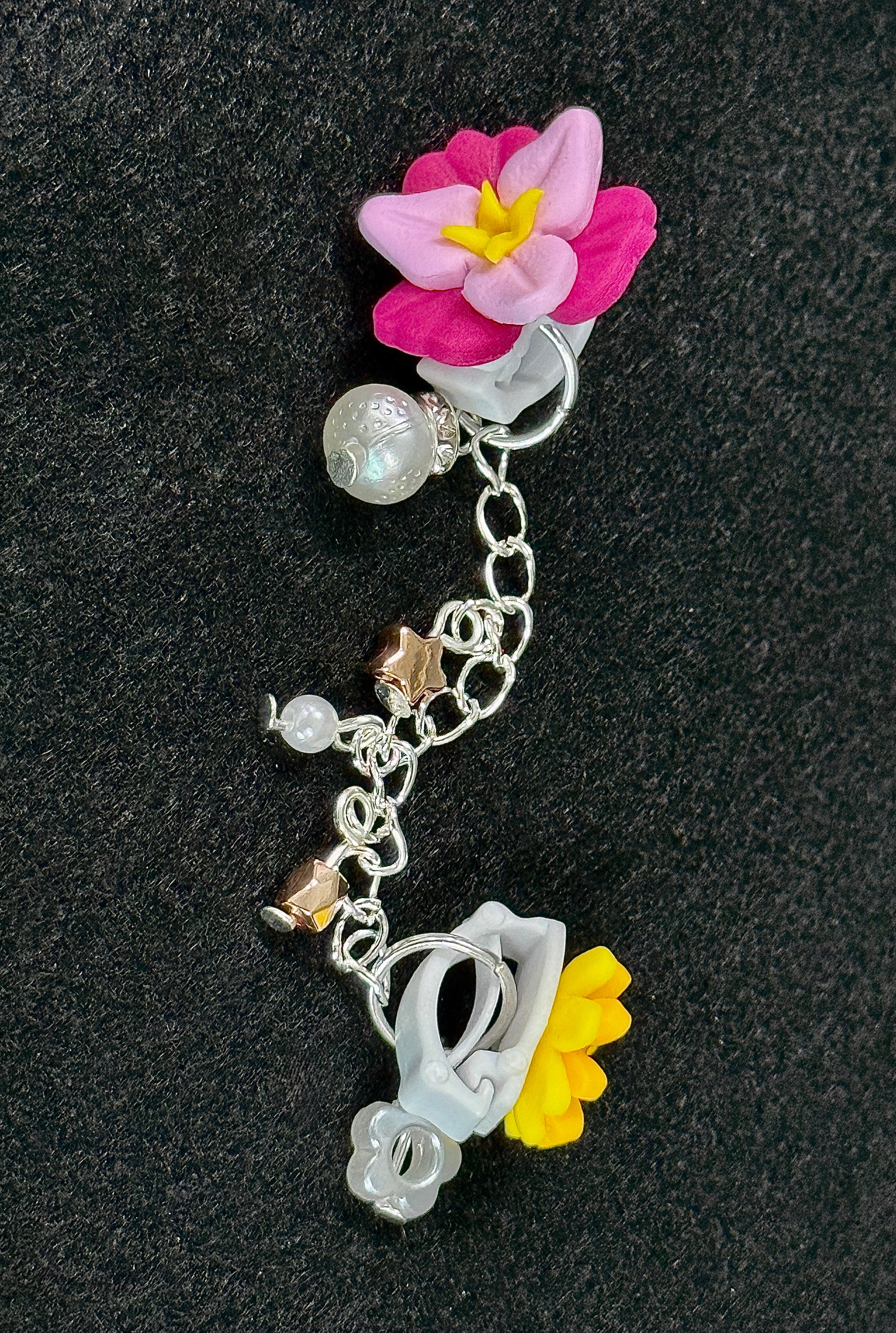 Personalised shoe laces charms workshop