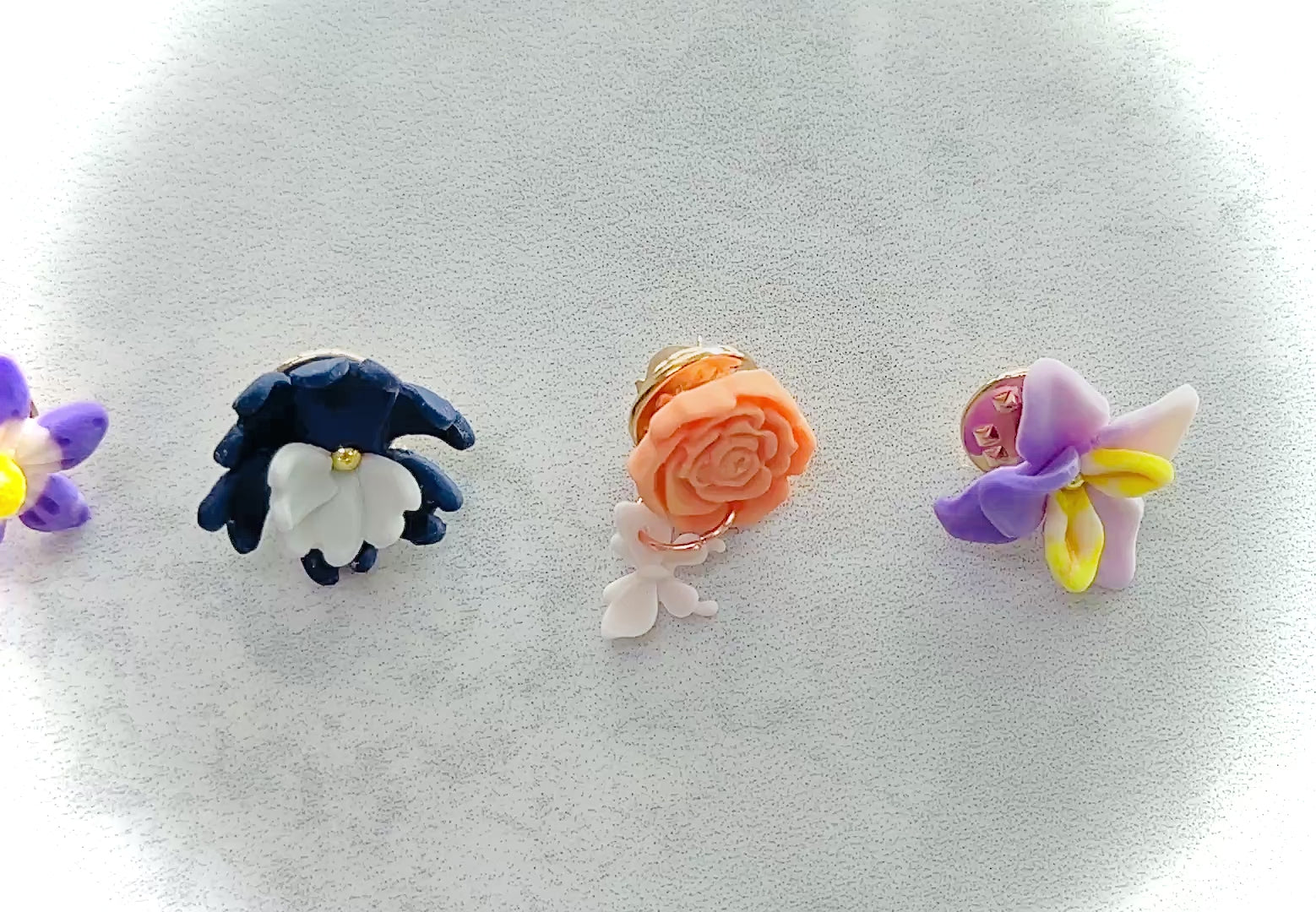 A060. Floral Bloom Pins Collection